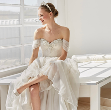 Load image into Gallery viewer, Colette by Ellis