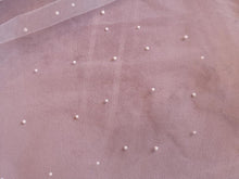 Load image into Gallery viewer, Scatter Pearl Chapel Length Veil