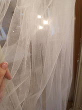 Load image into Gallery viewer, Glitter veil