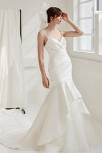 Load image into Gallery viewer, Beatrice - Ellis Ivory Fishtail Wedding Dress