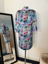 Load image into Gallery viewer, Printed Shift Dress