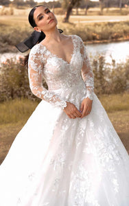 D3358 Essense of Australia wedding dress