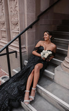 Load image into Gallery viewer, D3648 - ESSENSE OF AUSTRALIA - BLACK SPARKLE WEDDING DRESS - SIZE 14