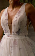 Load image into Gallery viewer, D4165 - Essense of Australia Wedding Dress - Size 14 - Violet/Ivory