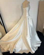 Load image into Gallery viewer, Cindy Mikado Wedding Dress