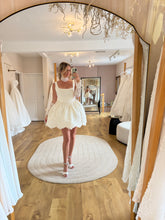 Load image into Gallery viewer, Mimi Chantilly Lace Dress