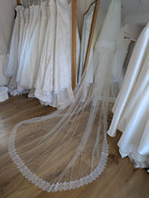 Load image into Gallery viewer, Elia Chantilly Lace Edge with Pearls