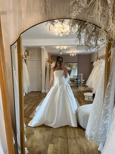 Cindy Mikado Wedding Dress