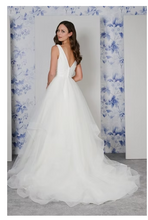 Load image into Gallery viewer, Lovelyn Wedding Dress by Richard Designs - Size 14