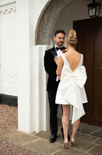 Load image into Gallery viewer, CYNTHIA BOW DRESS