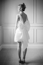 Load image into Gallery viewer, CYNTHIA BOW DRESS