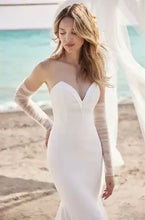 Load image into Gallery viewer, Mikaella - M2476 - Wedding Dress