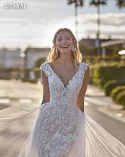 Load image into Gallery viewer, Dianae by House of St Patrick