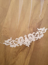 Load image into Gallery viewer, Beaded Guipure Lace Veil
