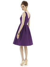 Load image into Gallery viewer, Purple Short Satin Dress - Size 14