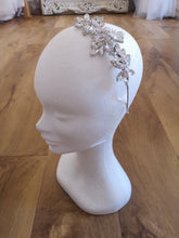 Load image into Gallery viewer, SILVER CRYSTAL SIDE TIARA