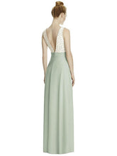 Load image into Gallery viewer, Contrast dress in celedon and ivory lace