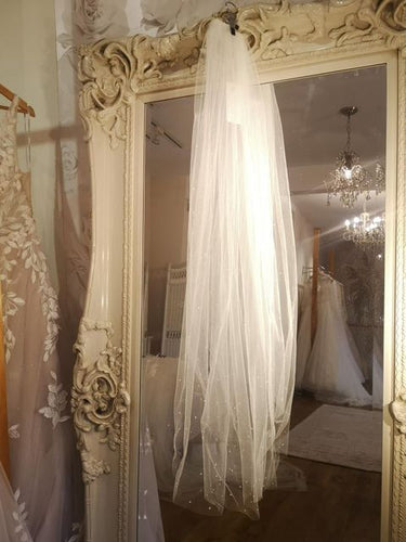 Scatter pearl veil - 43