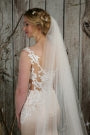 Load image into Gallery viewer, Rose gold pearl veil