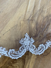 Load image into Gallery viewer, Beaded Scroll Lace Edge Veil