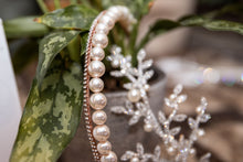 Load image into Gallery viewer, PEARL AND CRYSTAL CROWN HAIRBAND